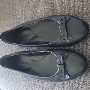 Burberry ballet flats